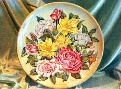 Ceramiche d-Arte di Albisola -  Piatti in maiolica
dipinti con varie composizioni floreali 